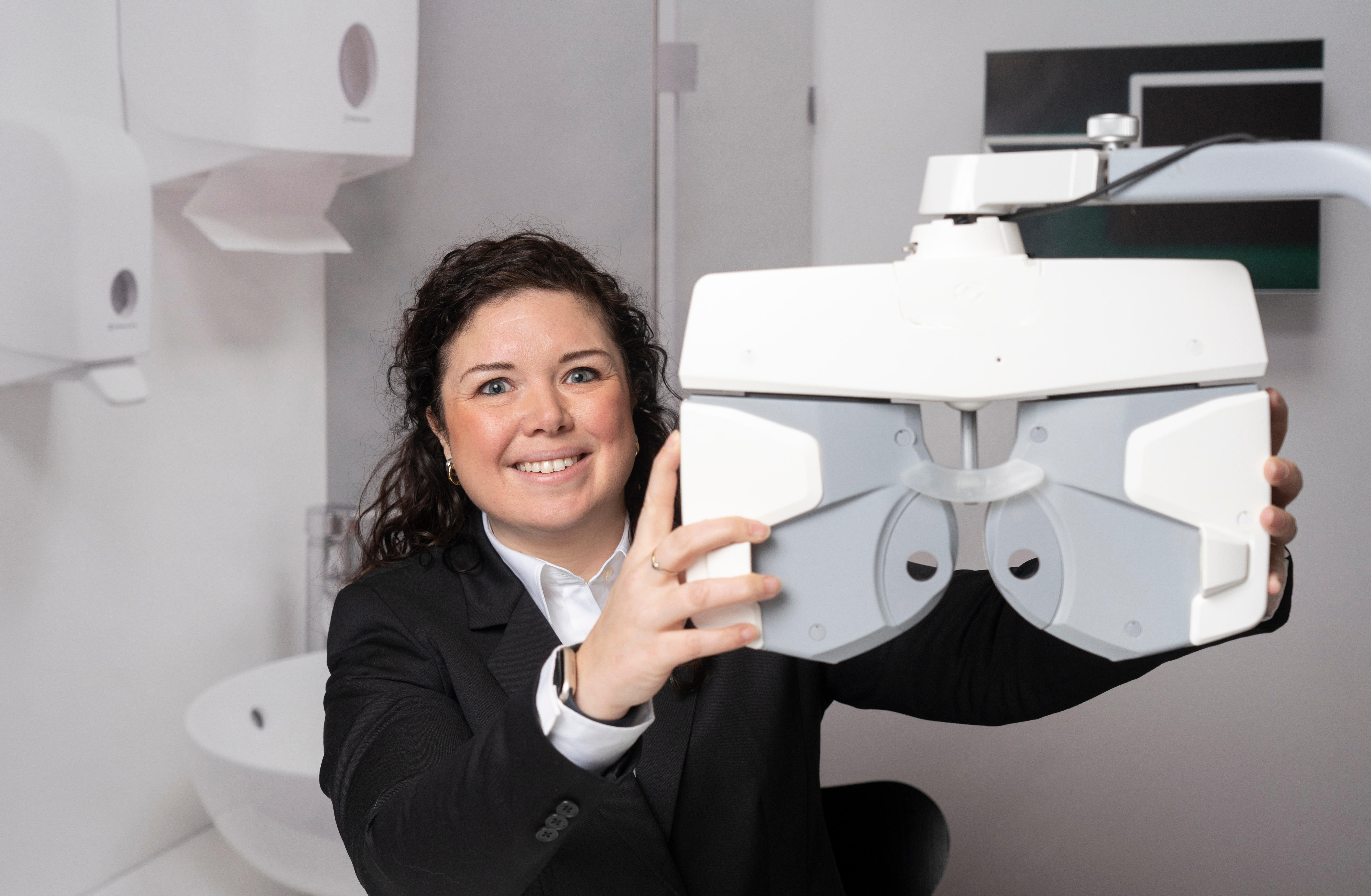 Linda Janssen, Optometrist en eigenaar in onze Utrecht Centrum winkel