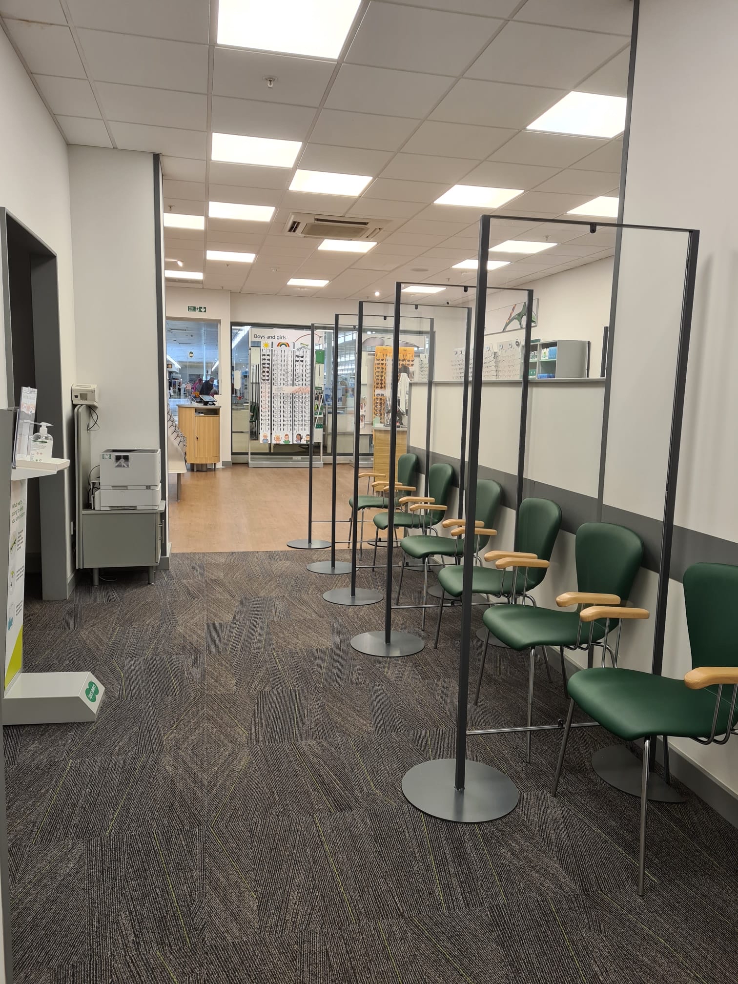 Images Specsavers Opticians and Audiologists - Fosse Park Sainsbury's