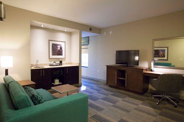 Images Hampton Inn & Suites Downtown St. Paul