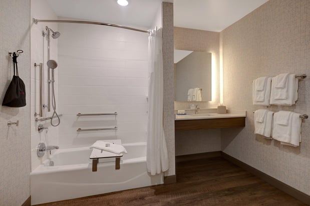 Images Holiday Inn Express & Suites Grand Rapids South - Wyoming by IHG