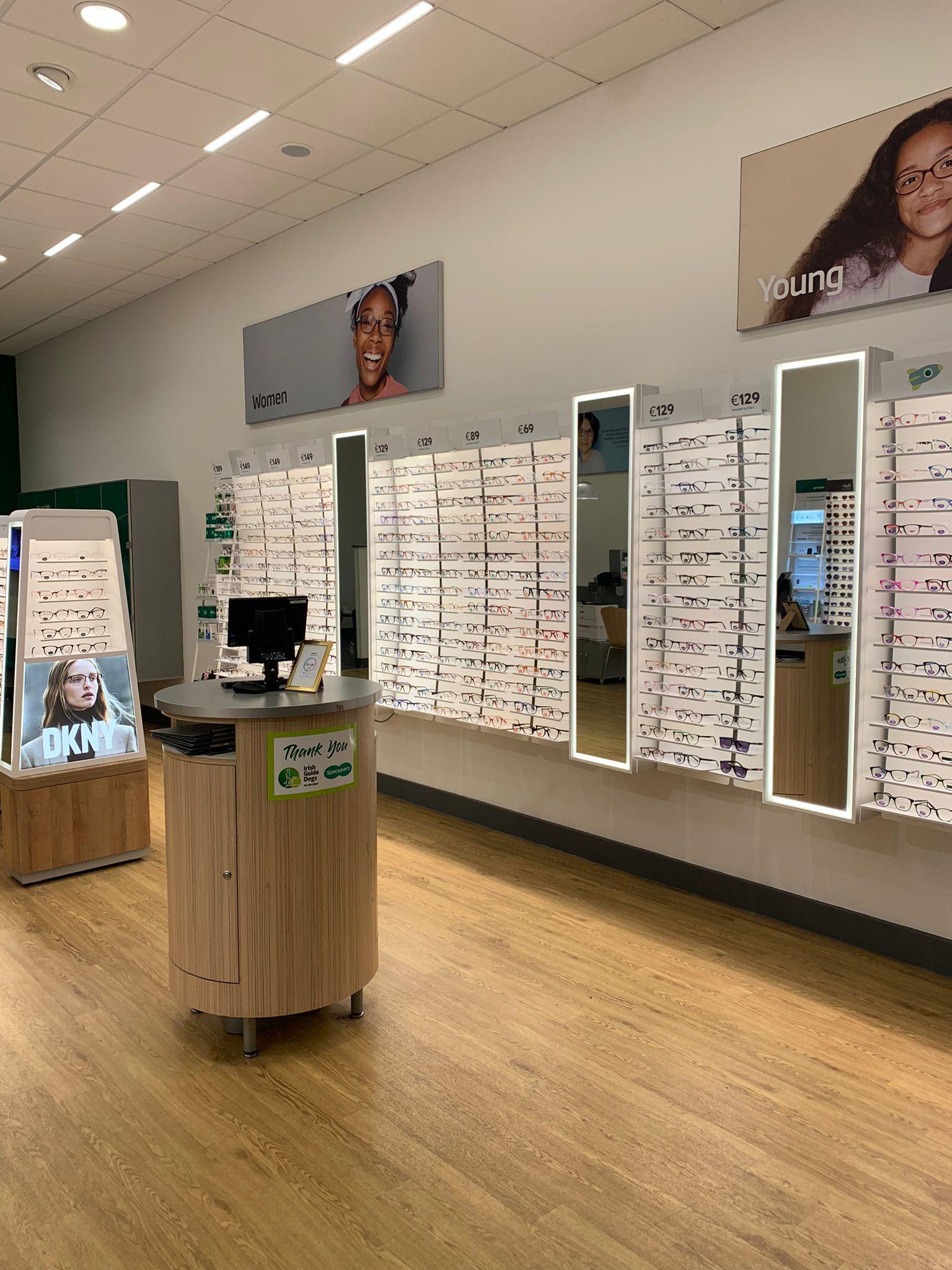 Specsavers Opticians and Audiologists -  Ashbourne 4