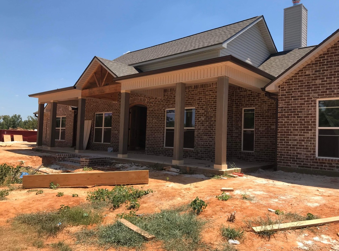 Elite Seamless Gutters LLC Image