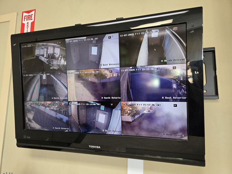 Images Extra Space Storage