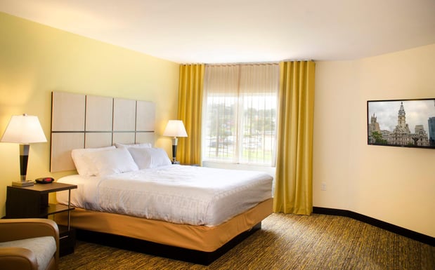 Images Candlewood Suites Lancaster West by IHG