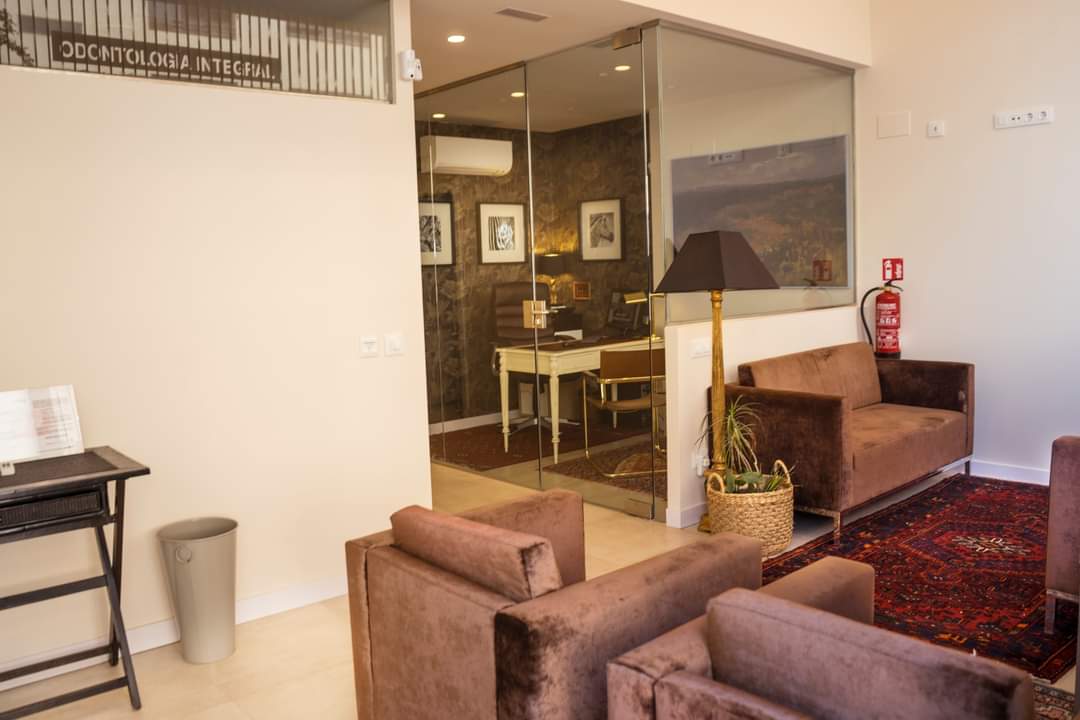 Images Clínica Dental J.Roda. Odontología integral