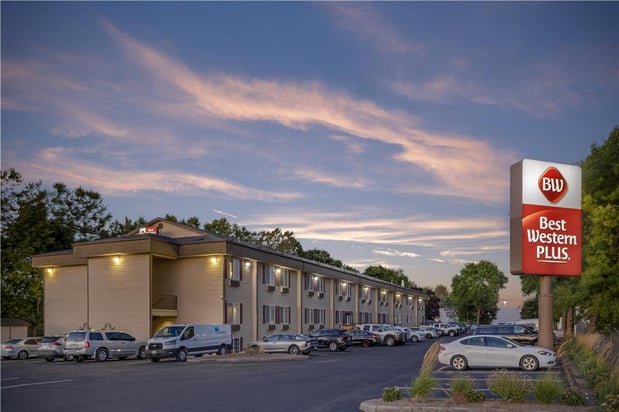 Images Best Western Plus Prairie Inn