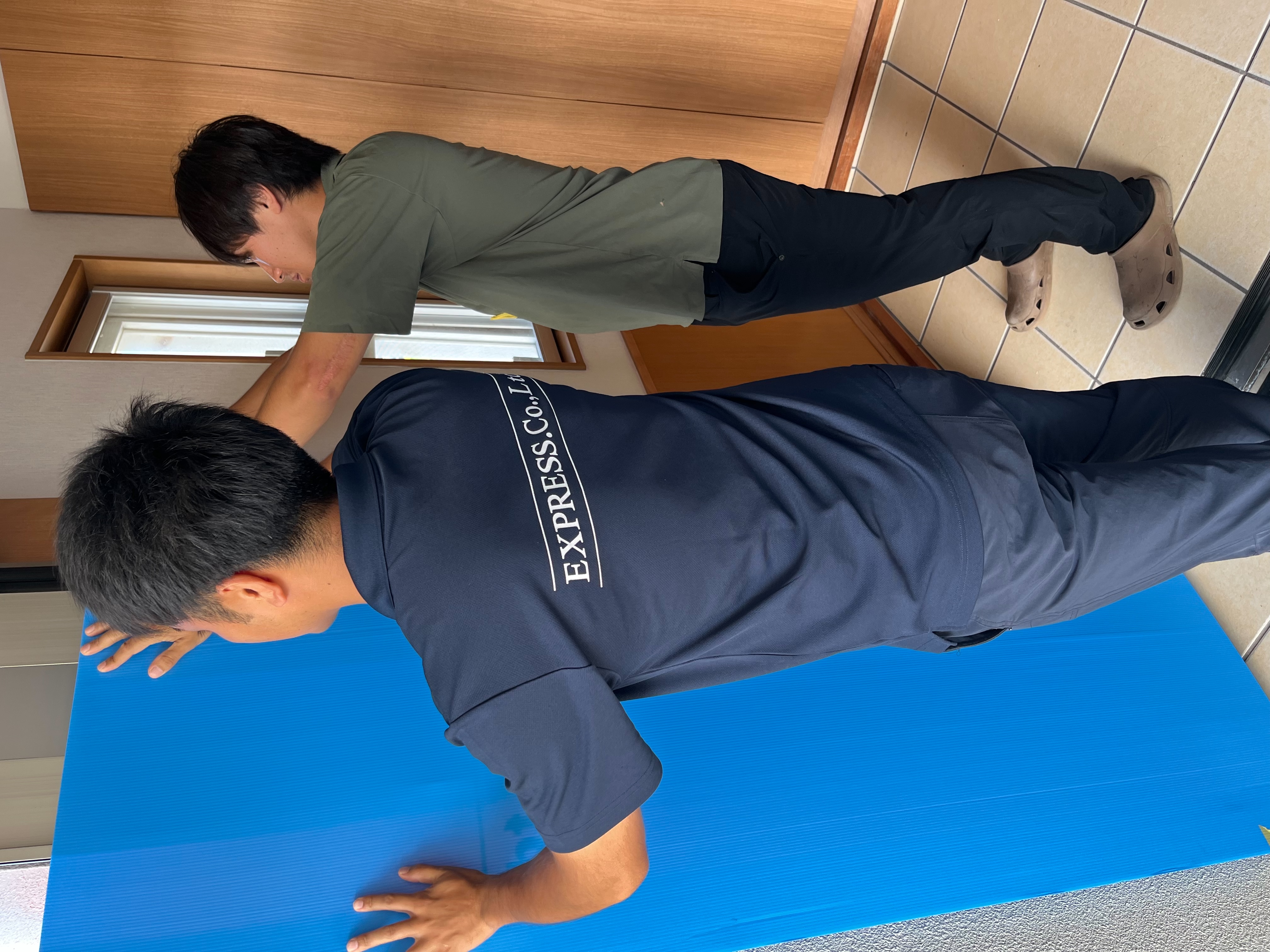 Images 株式会社EXPRESS