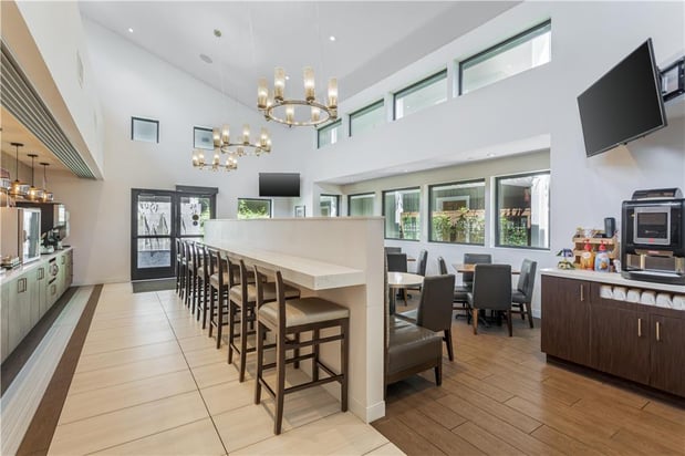 Images Best Western Plus Stevenson Manor