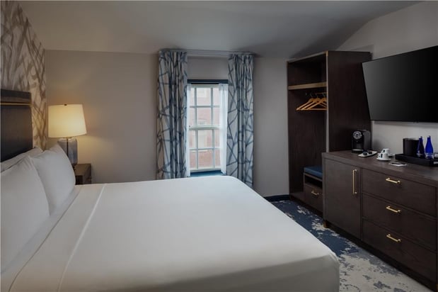 Images The William Fell Baltimore, Tapestry Collection by Hilton