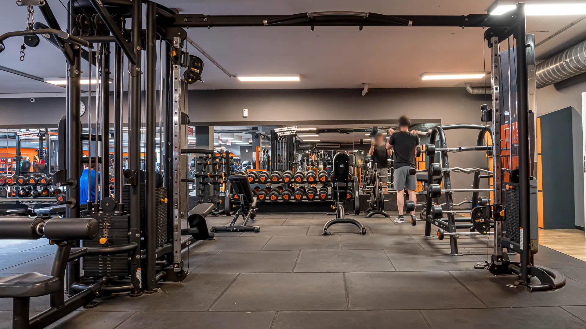 Images Basic-Fit 24/7