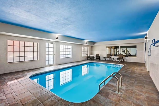 Images Best Western Fort Wayne Inn & Suites North