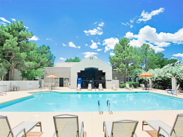 Images Country Club at Valley View - 55+ Senior Apartments