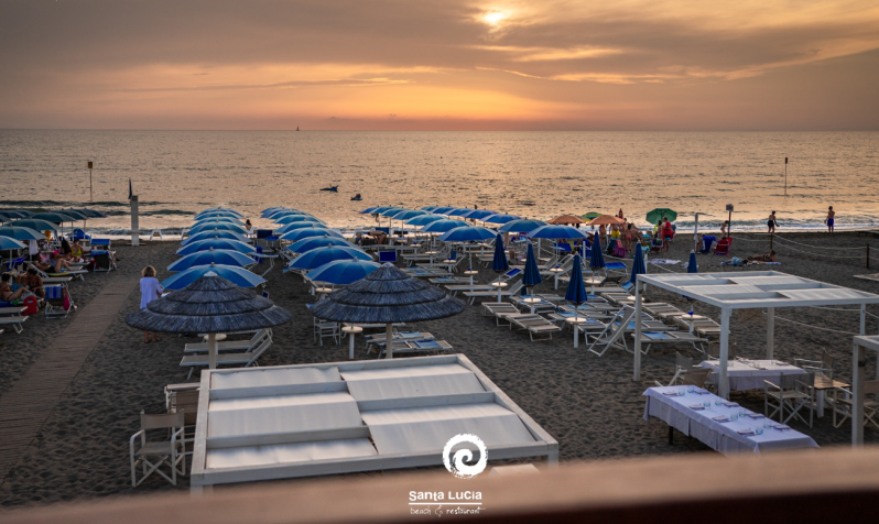 Images Santa Lucia - Beach e Restaurant
