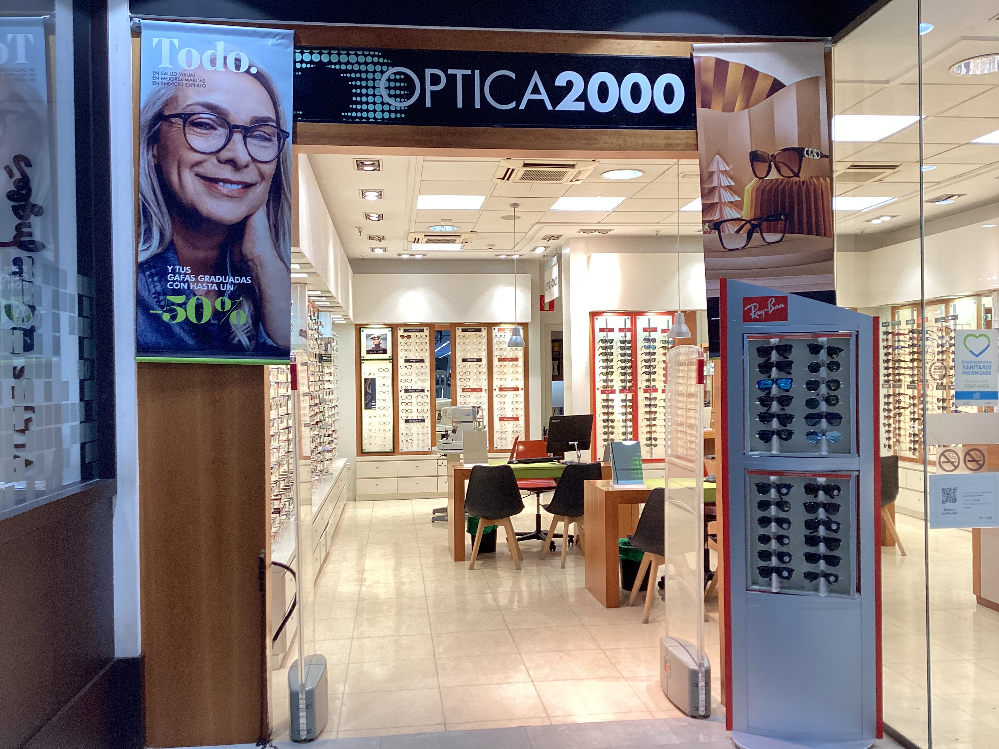 Images Optica2000 Hipercor GranCasa
