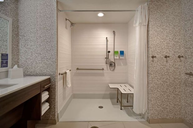 Images Home2 Suites by Hilton Eau Claire South