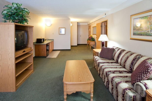 Images Holiday Inn Great Falls-Convention Center by IHG