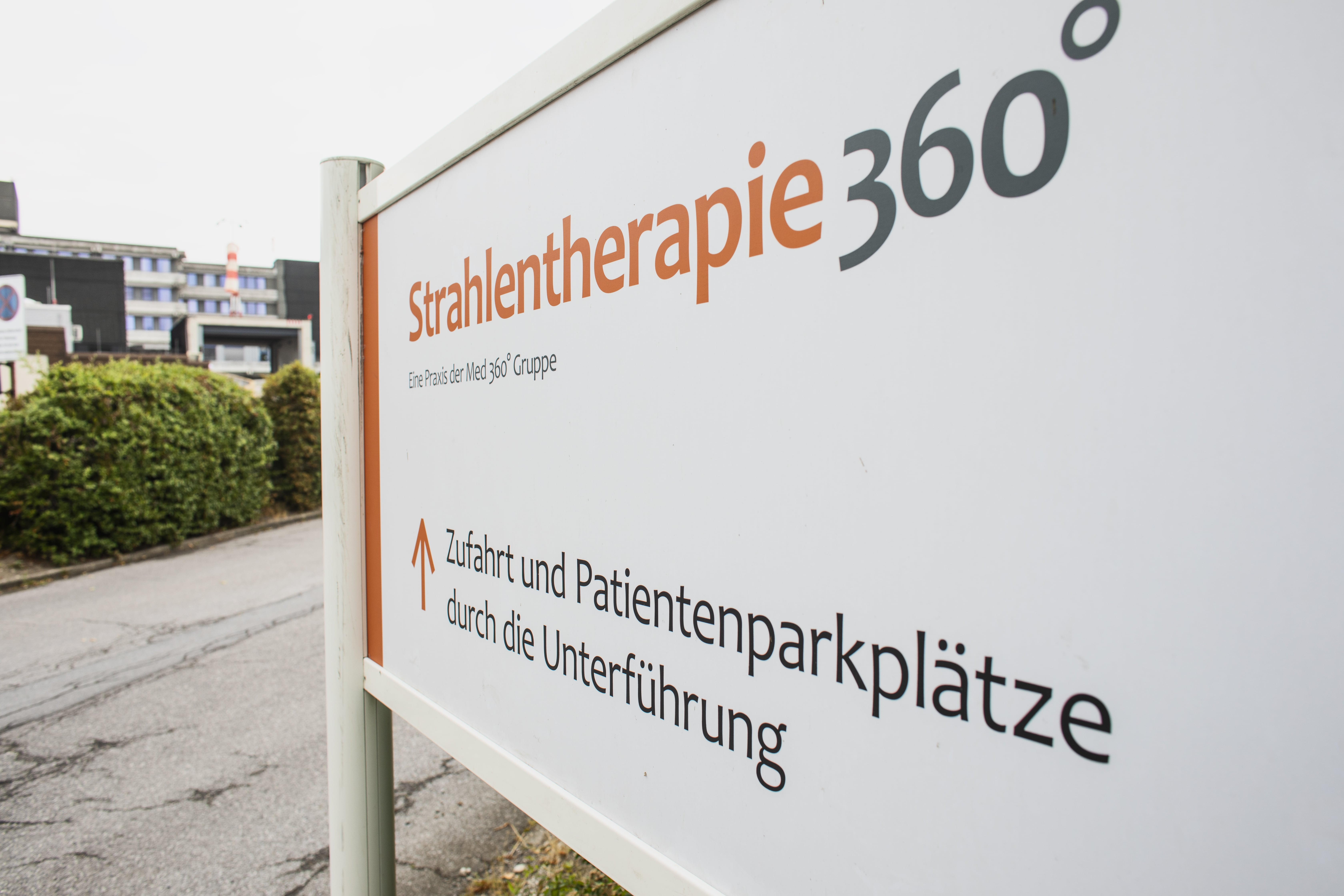 Strahlentherapie 360° - Praxis am Sana-Klinikum in Duisburg, Zu den Rehwiesen 9 in Duisburg