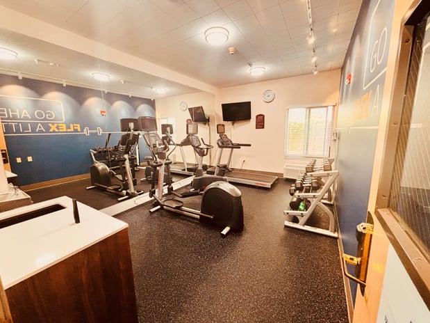 Images Holiday Inn Express & Suites Berkeley by IHG