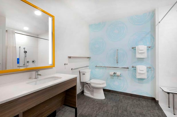 Images Tru by Hilton Wilmington Wrightsville Beach