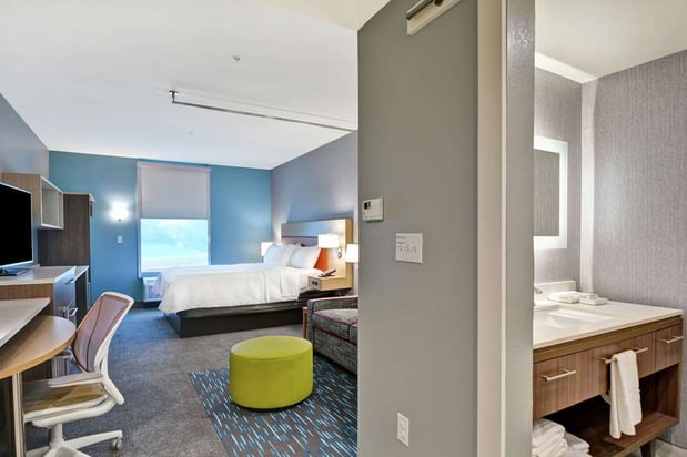 Images Home2 Suites by Hilton Jacksonville South St Johns Town Ctr