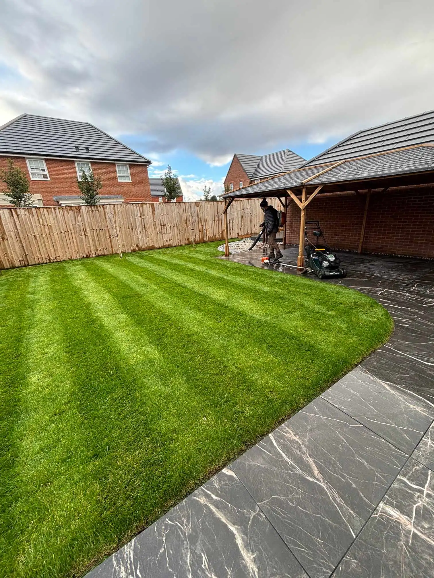 Images Liverpool Gardening Services Ltd