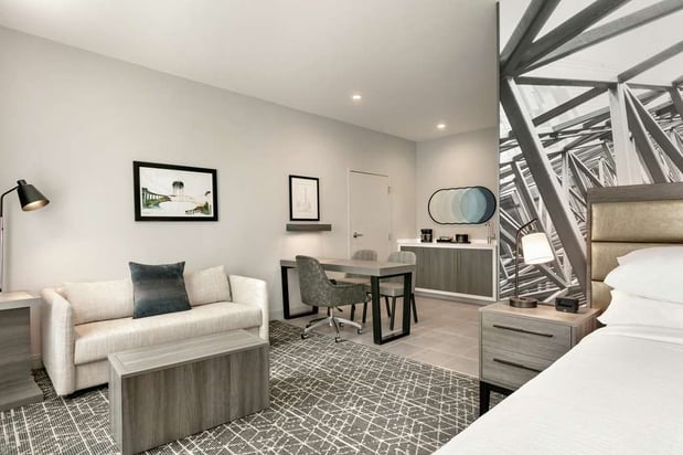 Images Embassy Suites by Hilton Atlanta Midtown