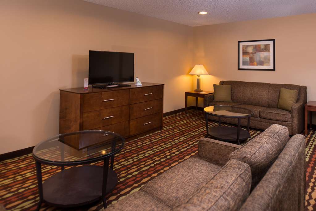 Executive Suite Best Western Ambassador Inn & Suites Wisconsin Dells (608)254-4477
