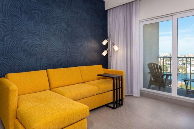 Images Hampton Inn & Suites Clearwater Beach