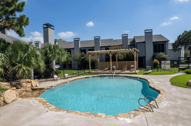 Images Skylar Pointe Apartments