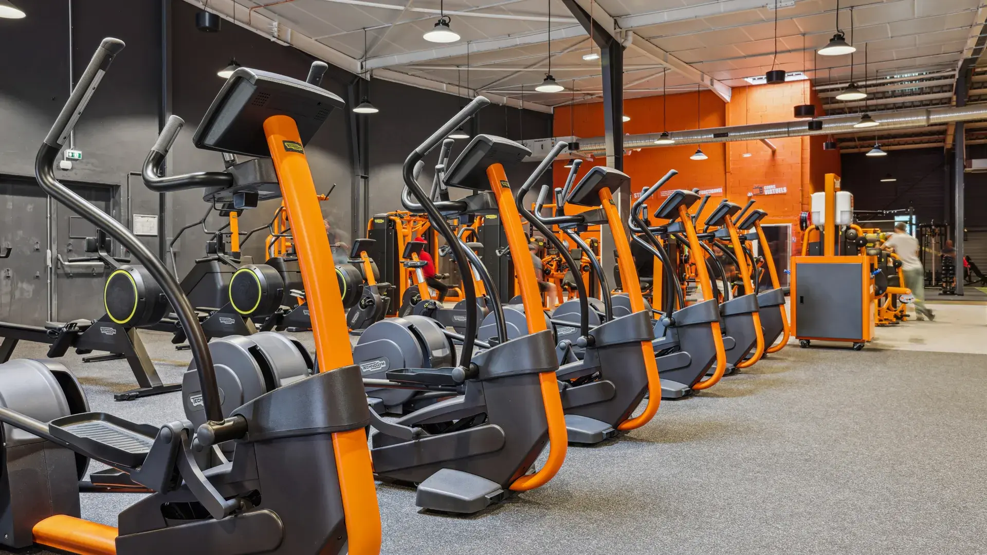 Images Basic-Fit 24/7