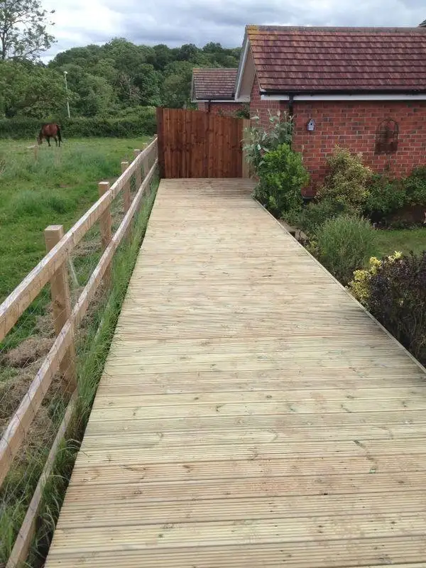 Images SN Landscaping Ltd