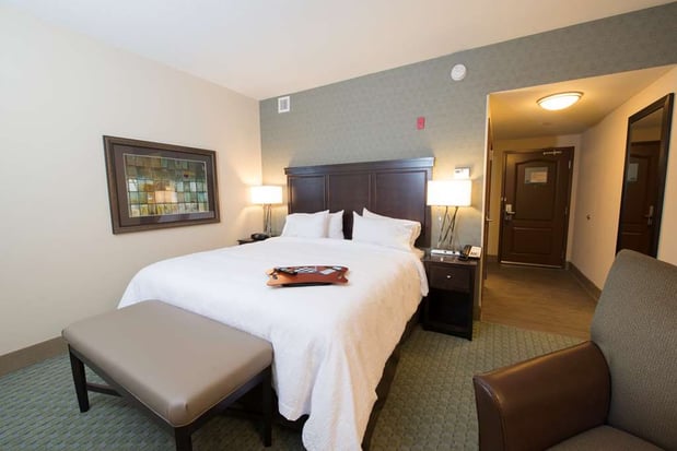 Images Hampton Inn & Suites Bismarck Northwest