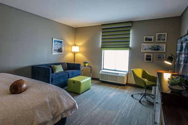 Images Hampton Inn & Suites Foxborough/Mansfield