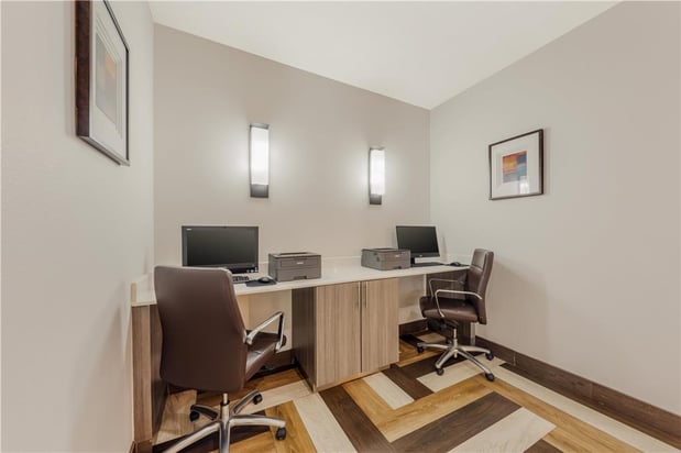 Images Best Western Green Oak Inn & Suites