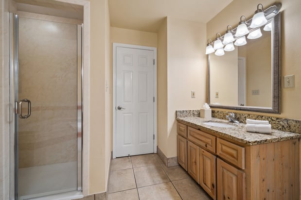 Images Holiday Inn & Suites Clearwater Beach S-Harbourside by IHG