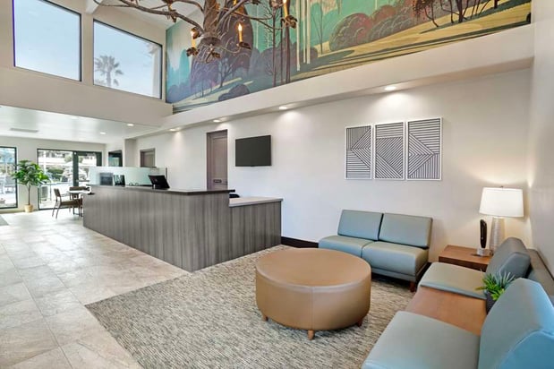 Images Best Western Plus Black Oak