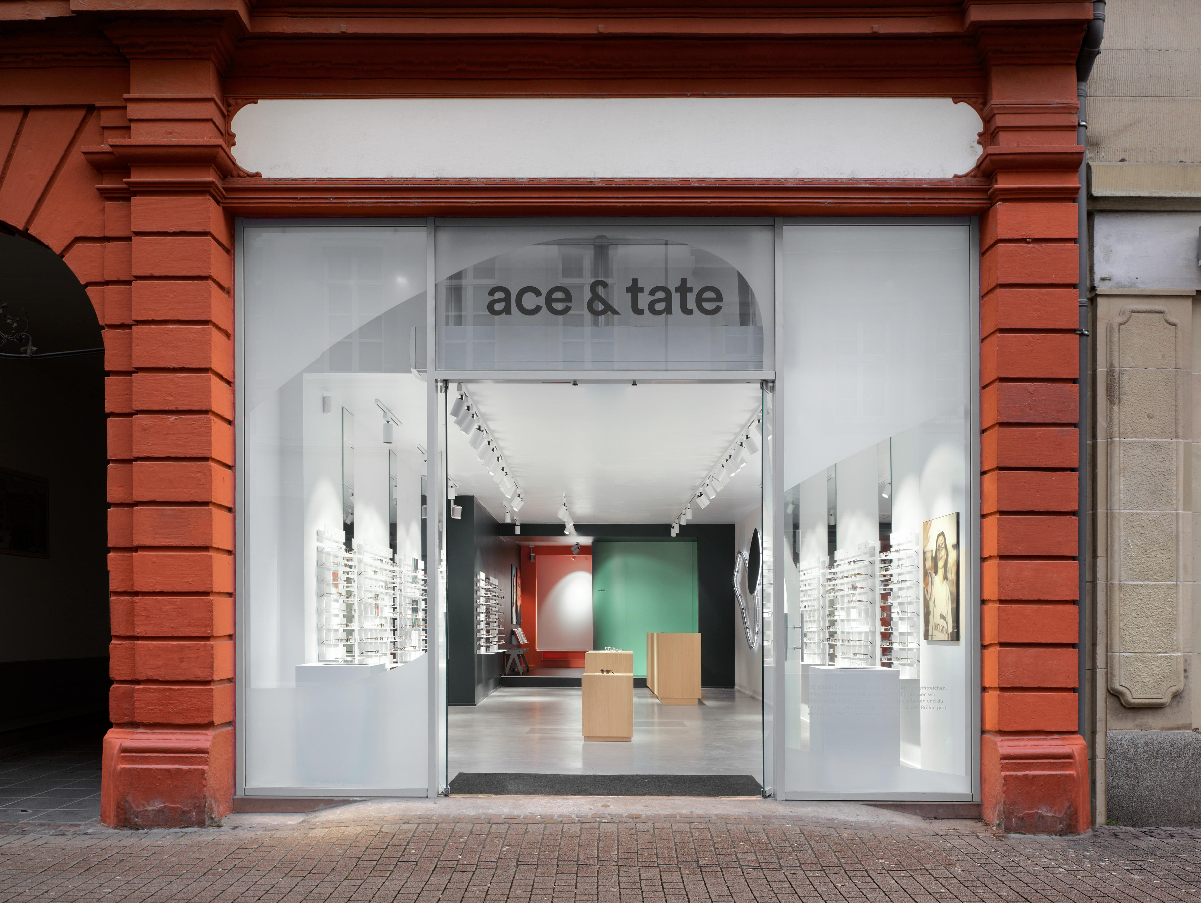 Bilder Ace & Tate