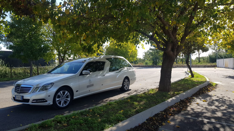 Images Agenzia Funebre Paradiso