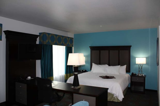 Images Hampton Inn Cotulla