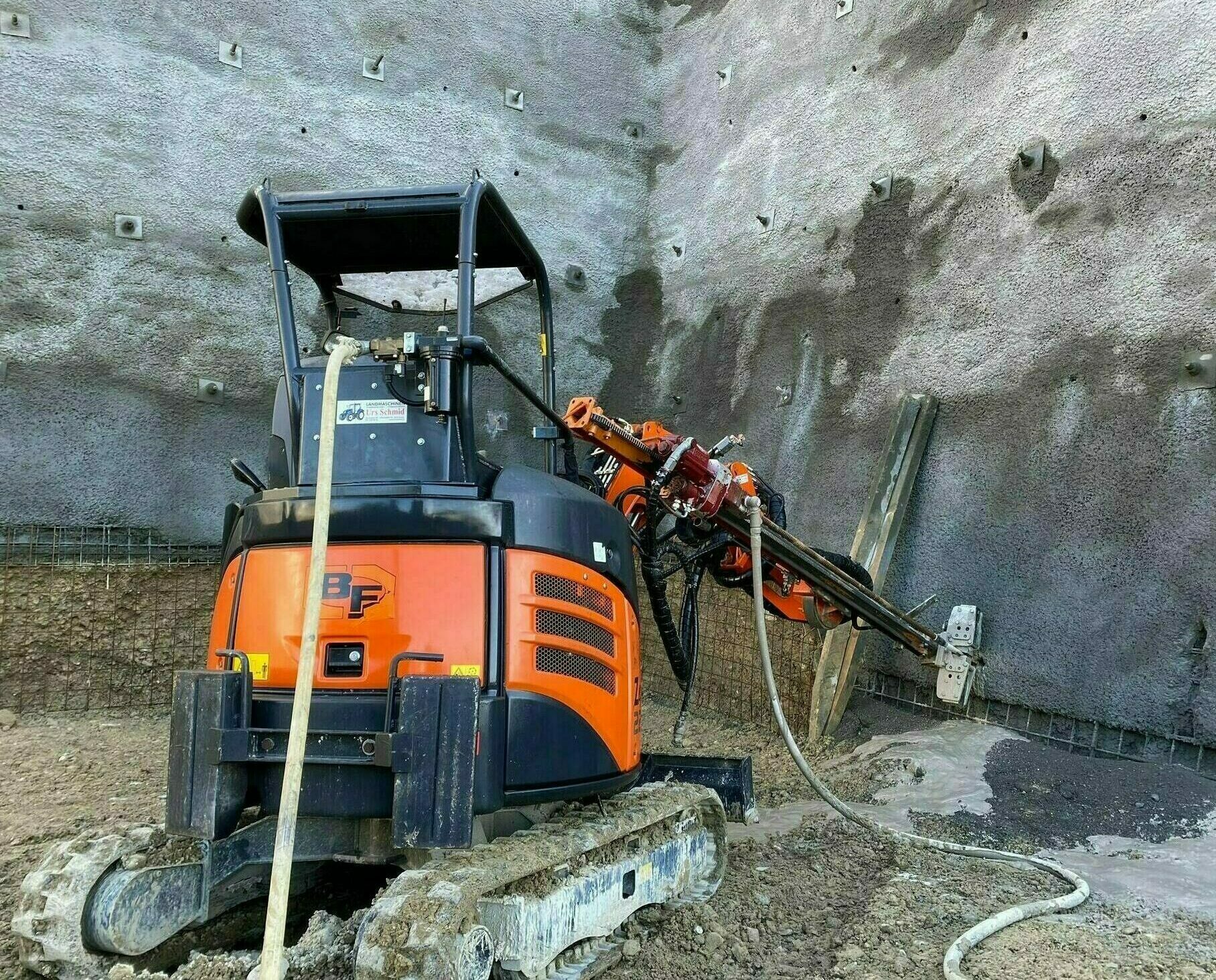 B F Bau GmbH, Horwerstrasse 79 in Kriens