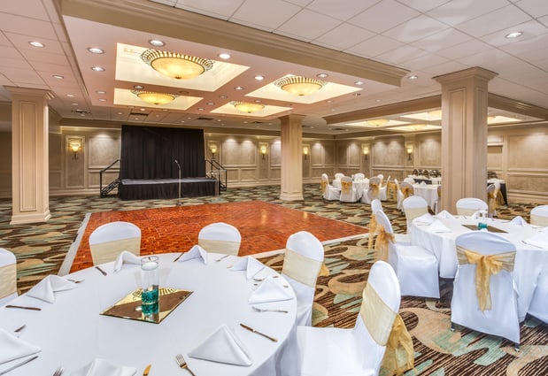 Images Crowne Plaza Executive Center Baton Rouge by IHG
