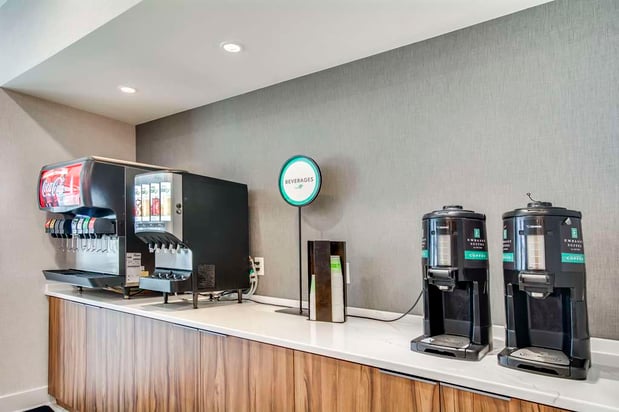 Images Embassy Suites by Hilton Louisville East