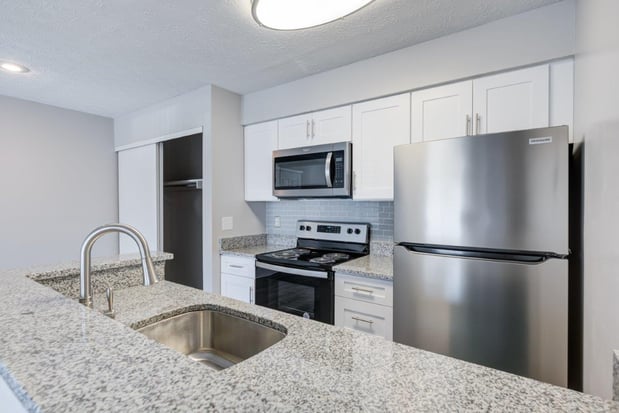 Images Wexford Lakes Apartments Homes and Townhomes