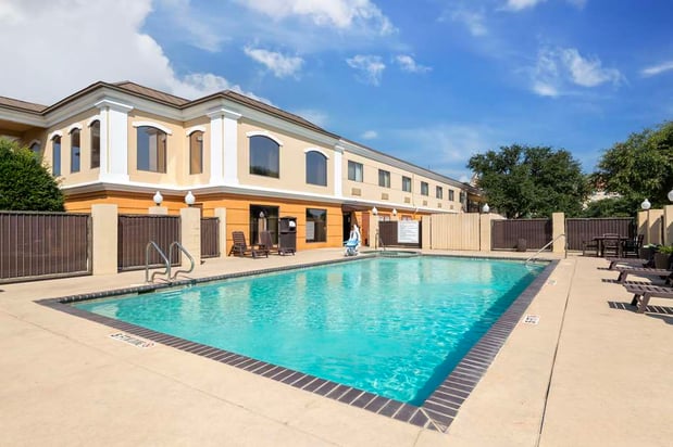 Images Best Western Inn & Suites