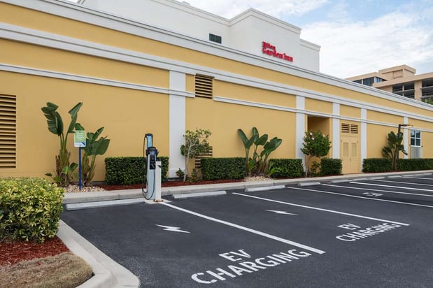Images Hilton Garden Inn Daytona Beach Oceanfront