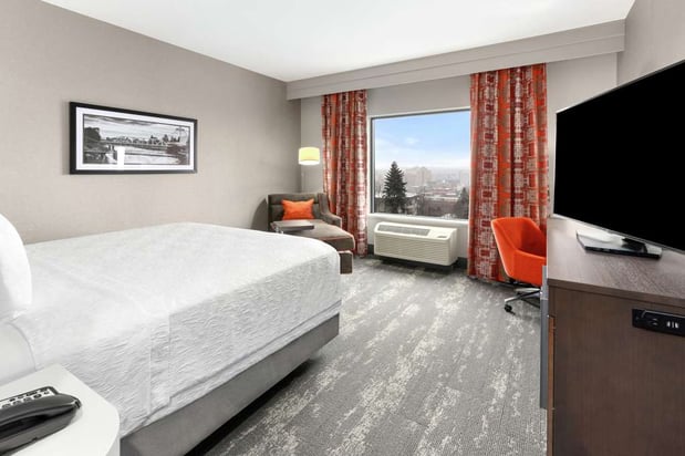 Images Hampton Inn & Suites Spokane Downtown-South