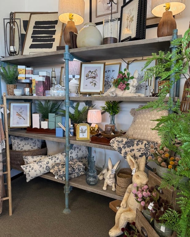 Images Miss Daisy's Home & Decor Co.