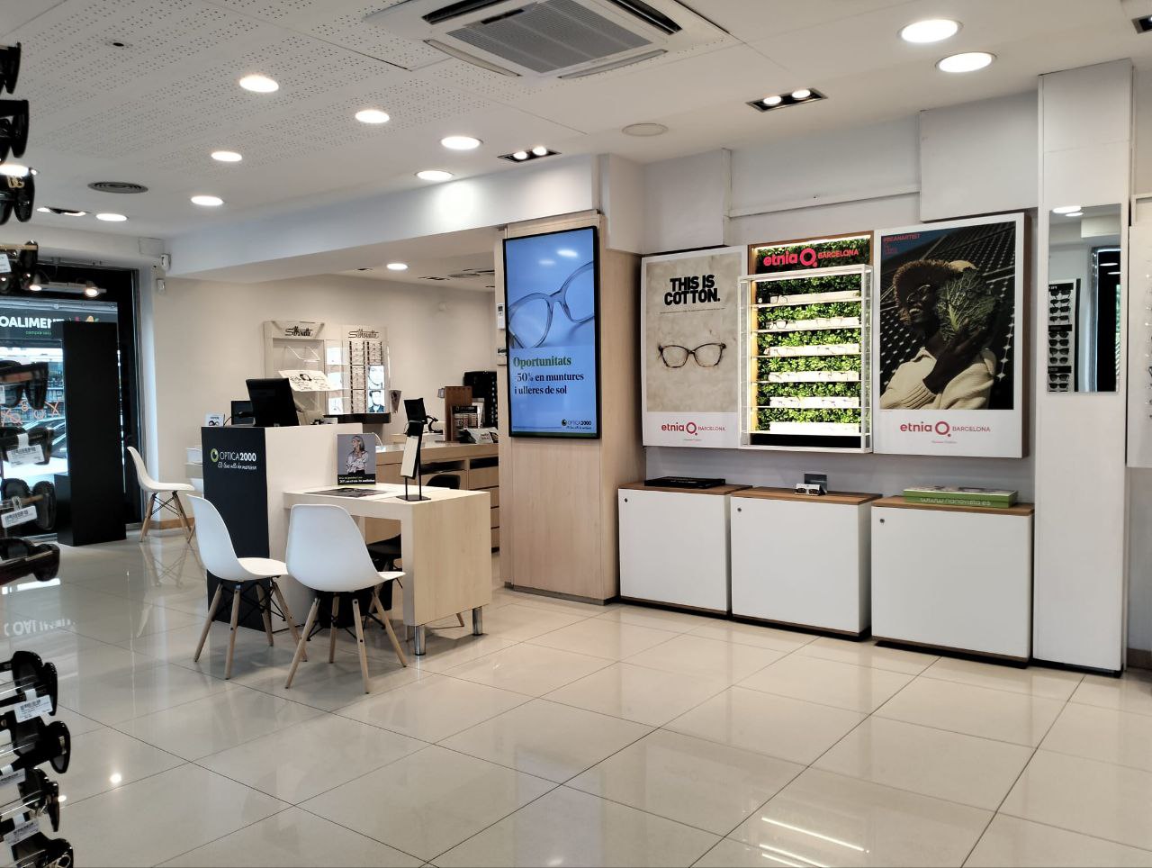 Images Optica2000 Dante Alighieri Barcelona