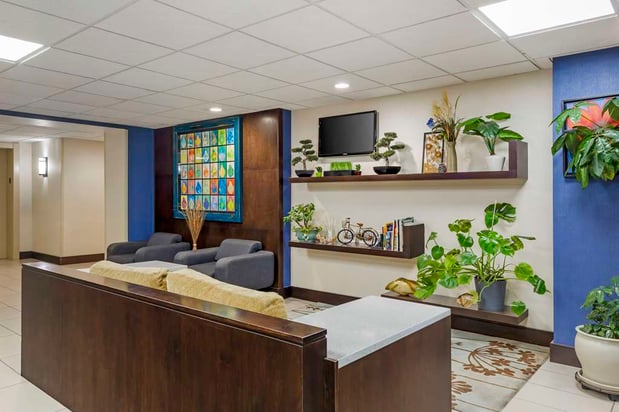 Images Best Western Plus Berkshire Hills Inn & Suites