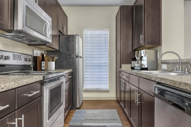 Images Camden Shiloh Apartments